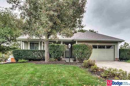 2401 Marilyn Dr Papillion, NE 68046
