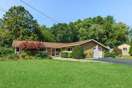 5 Nadine Rd Chelmsford, MA 01824