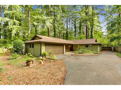 16246 Parker Rd Lake Oswego, OR 97035
