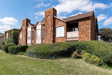 3434 Daniel Avenue #E University Park, TX 75205