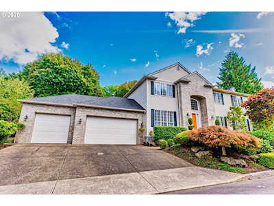 12730 Adrian Ct Lake Oswego, OR 97034