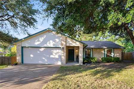 1106 Stratford CT Round Rock, TX 78664