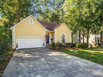 1980 Kerry Creek Dr Marietta, GA 30066