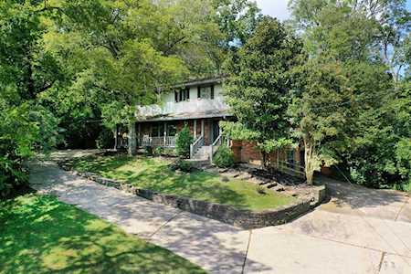6620 Brookmont Ter Nashville, TN 37205