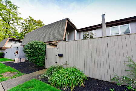 5488 Worthington Forest Place Columbus, OH 43229