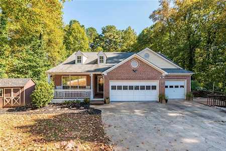 2792 Grassland Ct NW Kennesaw, GA 30152