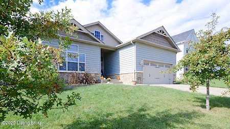2132 Two Springs Dr Shelbyville, KY 40065