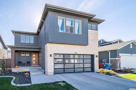 212 E 460 N Vineyard, UT 84059