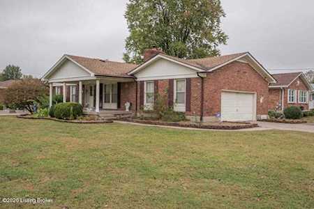 8013 Pebblebrook Ln Louisville, KY 40219