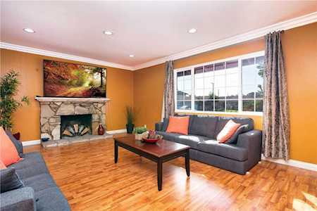 18616 Los Leones Street Fountain Valley, CA 92708