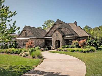 8911 Kentucky Derby Dr Waxhaw, NC 28173
