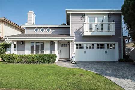 2004 Manzanita Lane Manhattan Beach, CA 90266