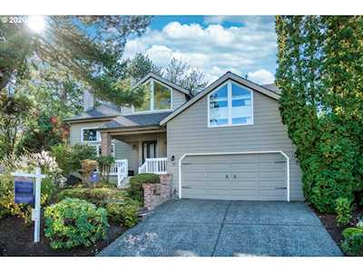 11255 SW Chickadee Ter Beaverton, OR 97007