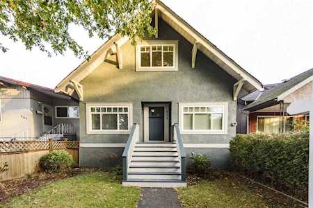 973 E 29th Avenue Vancouver, BC V5V 2S3