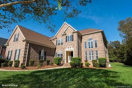 1006 Channelstone Way Matthews, NC 28104