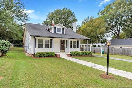 506 E Washington Ave Bessemer City, NC 28016