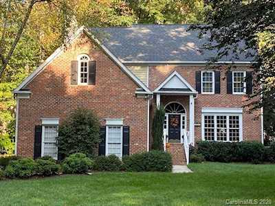 13006 Angel Oak Dr Huntersville, NC 28078