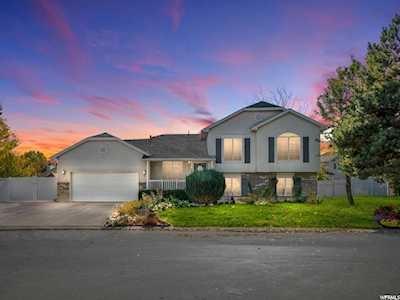 29 E Redwing N Ct Saratoga Springs, UT 84045