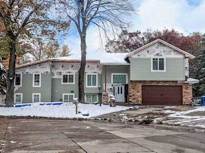 1485 Windemere Circle NE Fridley, MN 55421