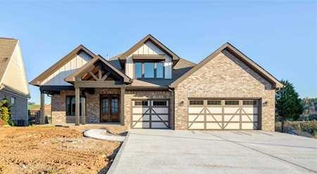 2230 Misty Mountain Circle Knoxville, TN 37932