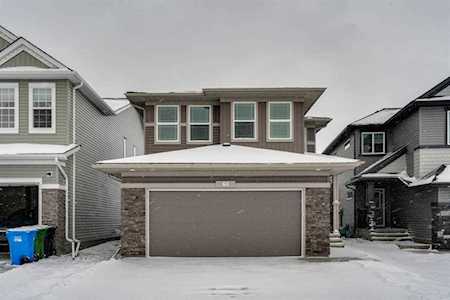 68 Evansfield Crescent NW Calgary, AB T3P 1J8