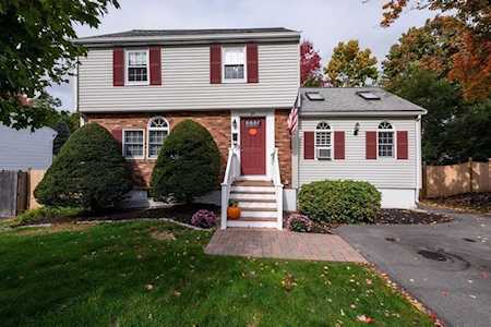 35 Windsor Road Stoneham, MA 02180
