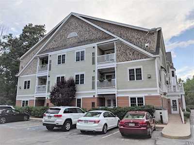 190 Chickering Rd #109D North Andover, MA 01845