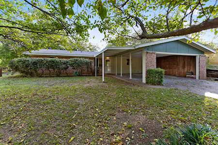 1105 W Water Street Weatherford, TX 76086