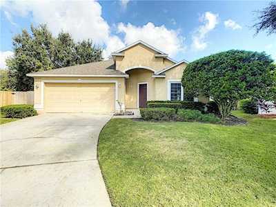 2126 Koryak Ct Apopka, FL 32712