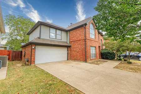 2602 Potomac Drive Euless, TX 76040