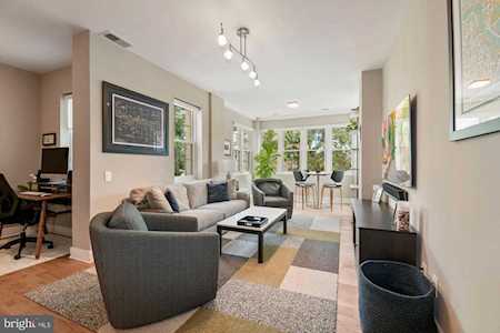 2926 Porter St NW #208 Washington, DC 20008