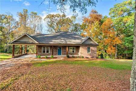 699 Sellerstown Rd Cherryville, NC 28021