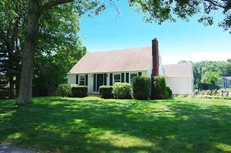 11 Wilson Street Seekonk, MA 02771