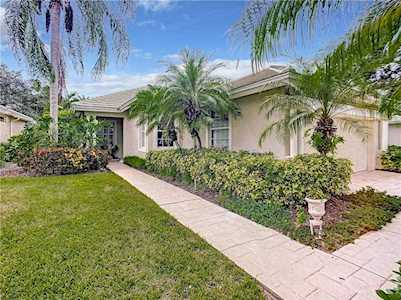 311 Lansbrook Dr Venice, FL 34292