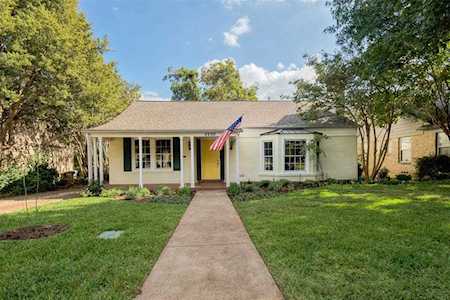 2230 W Colorado Boulevard Dallas, TX 75211