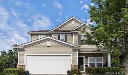 4003 Houldsworth Dr Charlotte, NC 28213