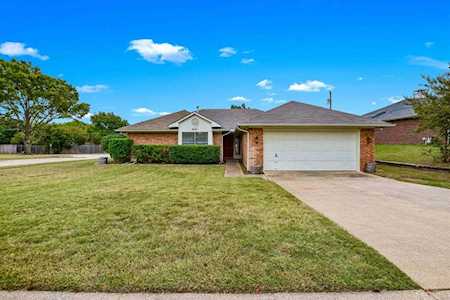 2601 Parkview Drive Corinth, TX 76210