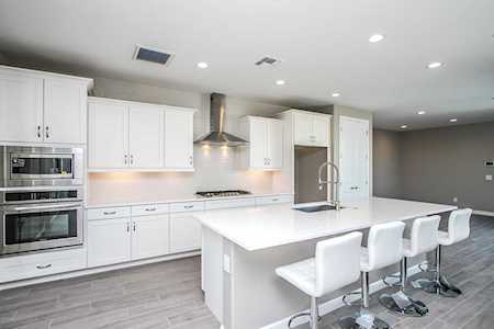 2055 E Park View Lane Phoenix, AZ 85024