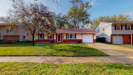 536 Ridge Circle Streamwood, IL 60107