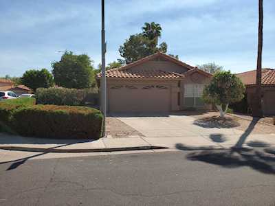 5523 E Fairfield Street Mesa, AZ 85205