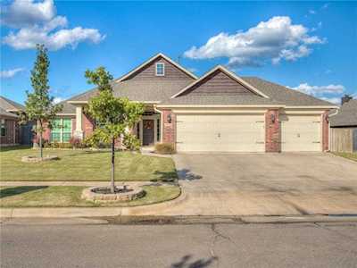 18708 Vea Dr Edmond, OK 73012