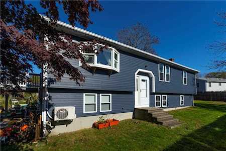 58 Allston Ave Middletown, RI 02842