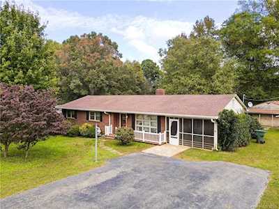 2328 Pamela St Gastonia, NC 28054