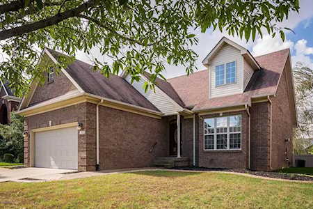 149 Grand Oak Blvd Shepherdsville, KY 40165
