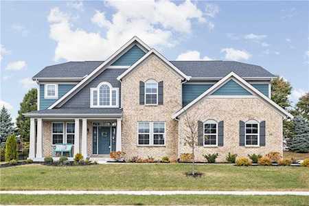 680 Ridge Gate Drive Brownsburg, IN 46112