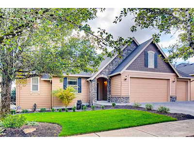 234 N X St Washougal, WA 98671
