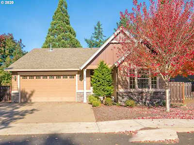 18613 SW Selvarosa Ct Beaverton, OR 97003
