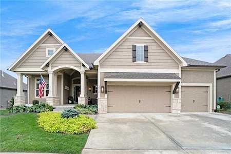 10515 W 132nd Ct Overland Park, KS 66213