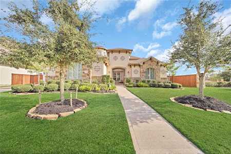 10606 Dayspring Dr Cypress, TX 77433