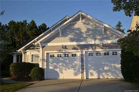 9916 Dominion Crest Dr Charlotte, NC 28269